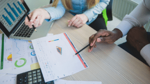 ia outsourcing reduire cout